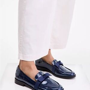 On 34th
Women's Kasandra Bow Loafers NWT size 5